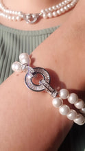 Load image into Gallery viewer, Amigas Pearl Bracelet
