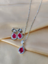 Load image into Gallery viewer, Spanish Rose Pendant Set
