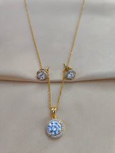 Load image into Gallery viewer, Chive Pendant Set - Gold

